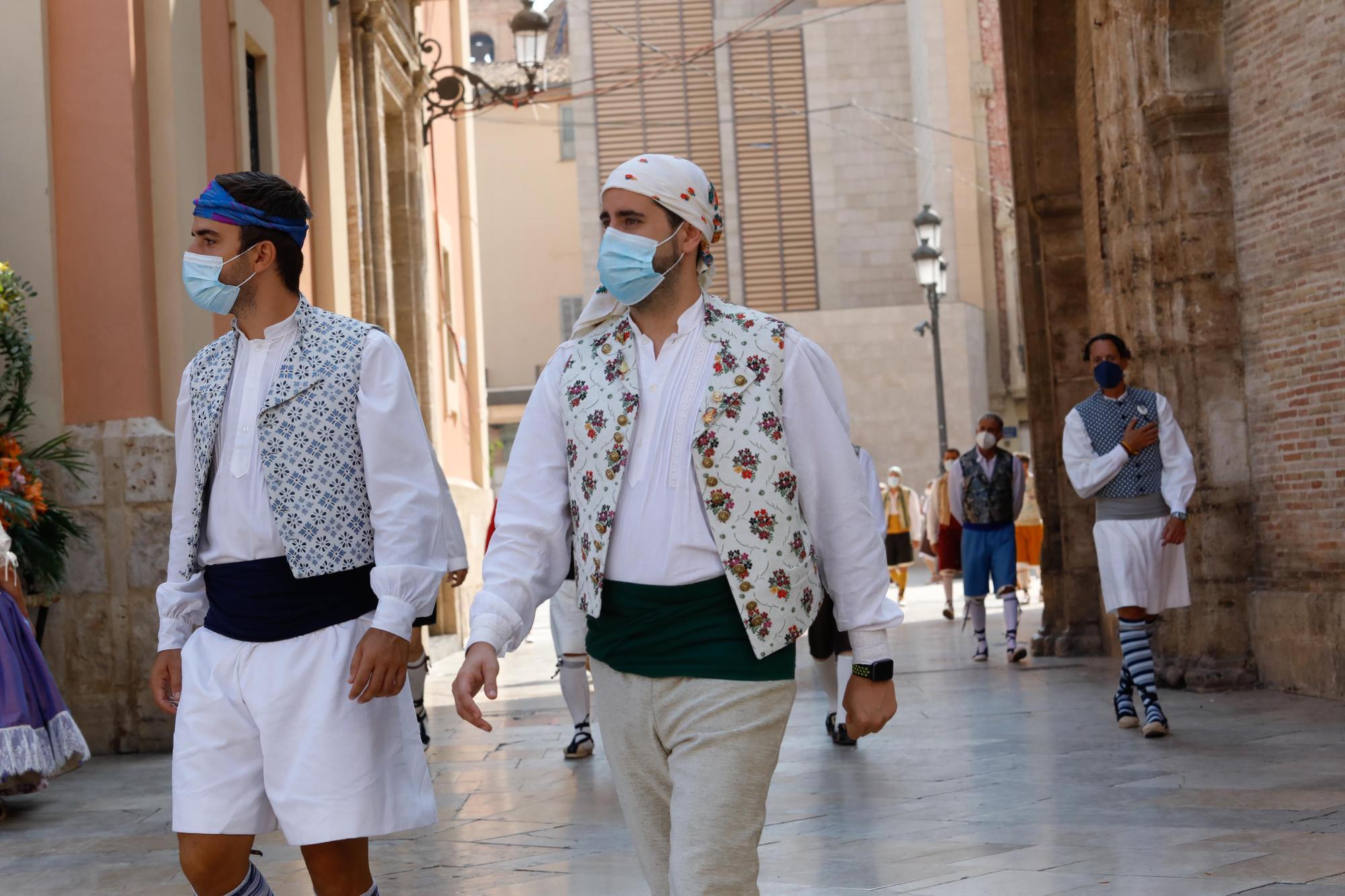 Búscate en el segundo día de Ofrenda por las calles del Mar y Avellanas (entre las 11.00 y 12.00 horas)