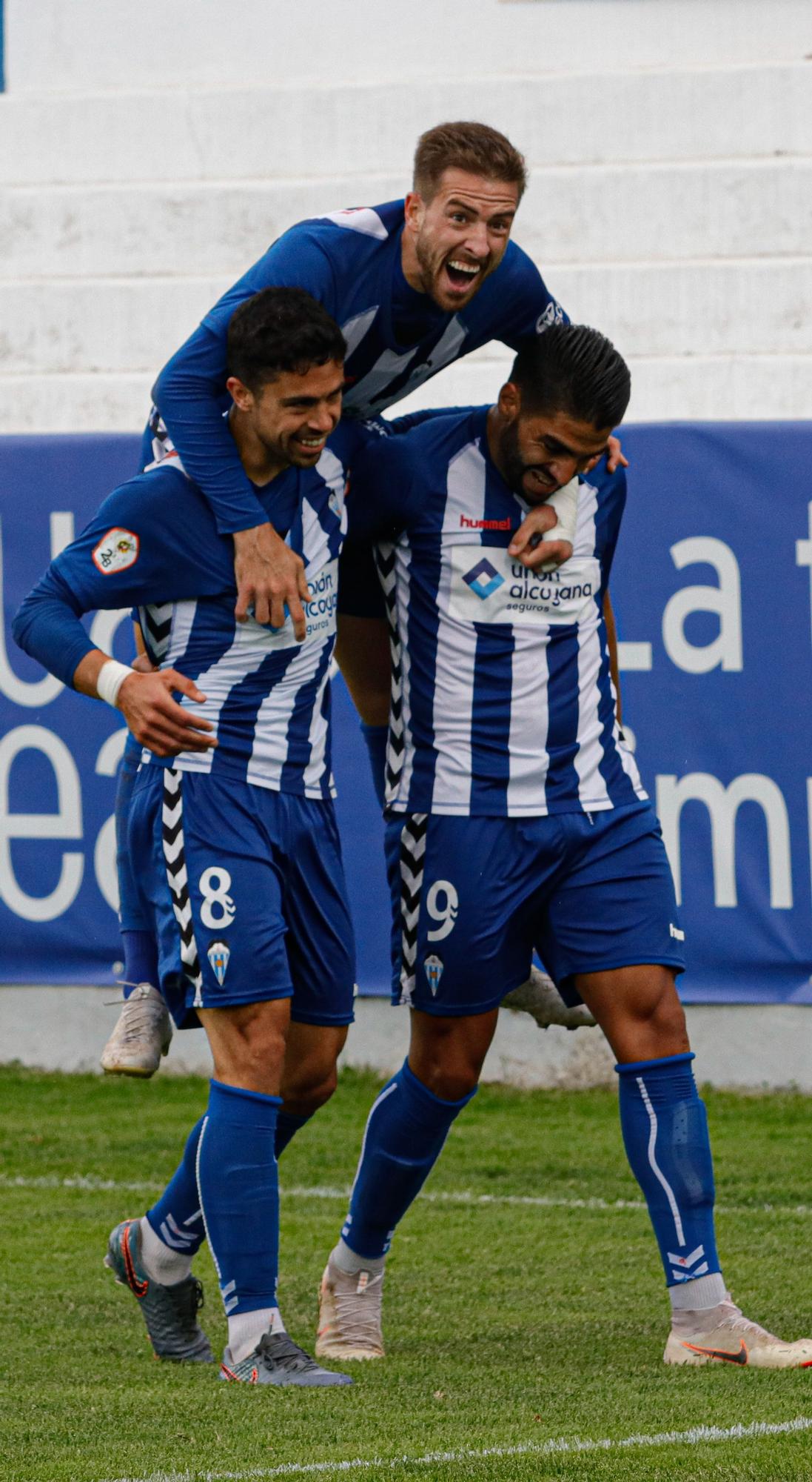 El Alcoyano suma un punto que sabe a poco ante el Nàstic (1-1)