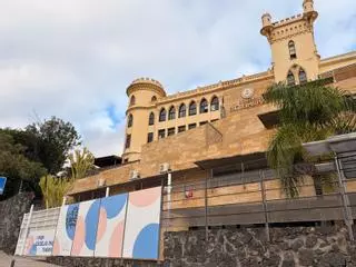 Del palacio de Enrique Wolfson al Colegio de las Escuelas Pías: un castillo con más de un siglo de historia en Santa Cruz