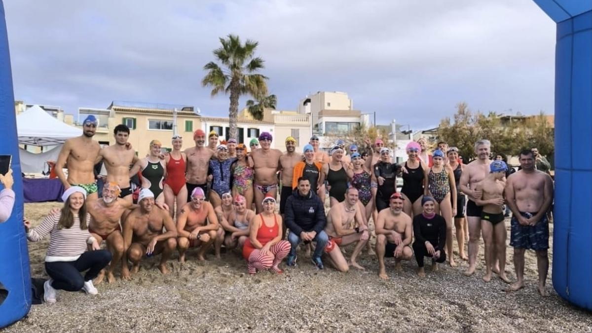 La Copa Nadal d’Aigües Obertes 2025 llena el Portitxolet de deporte y espíritu navideño