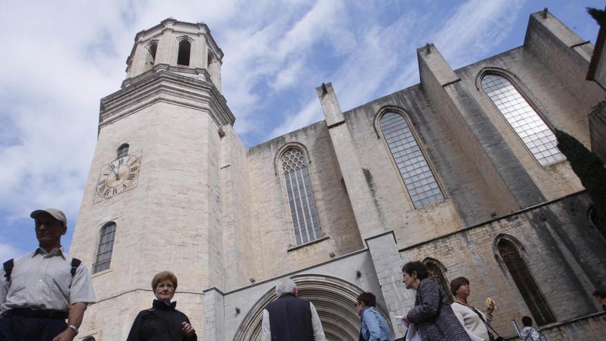 Els veïns del Barri Vell deixen la decisió sobre les campanes en mans del jutge