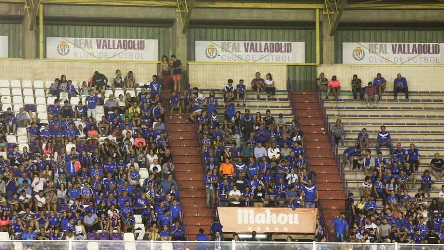 El horario mermó la asistencia de los aficionados azules