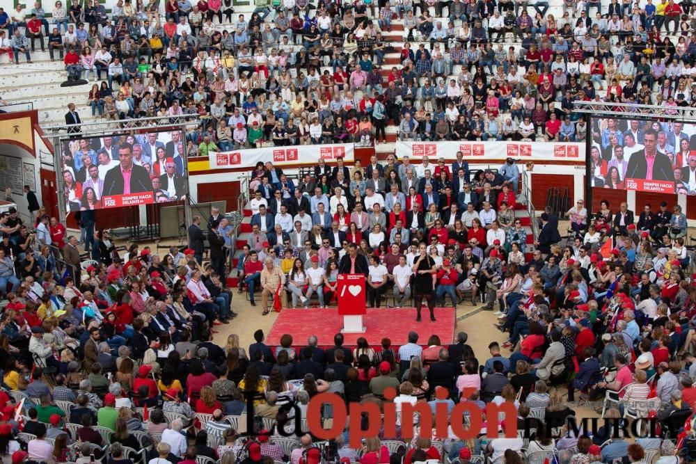 Pedro Sánchez en un acto de campaña del PSOE en Calasparra