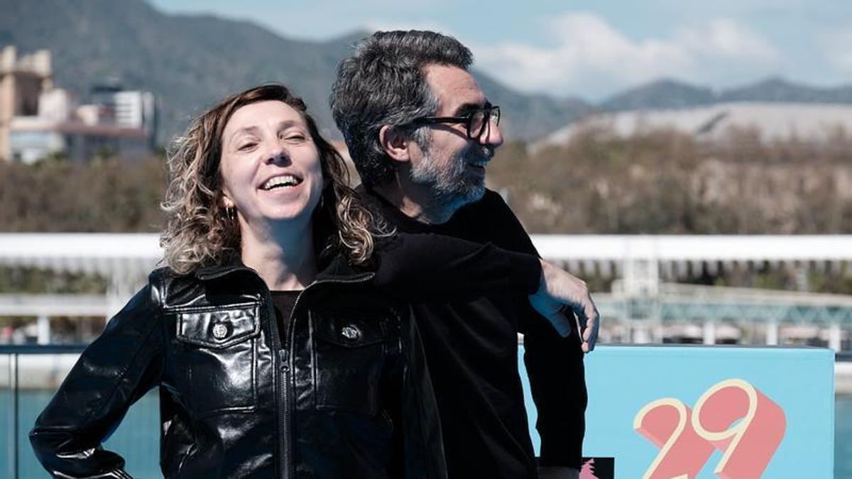 Judit Martín y Berto Romero, en el photocall del Muelle Uno