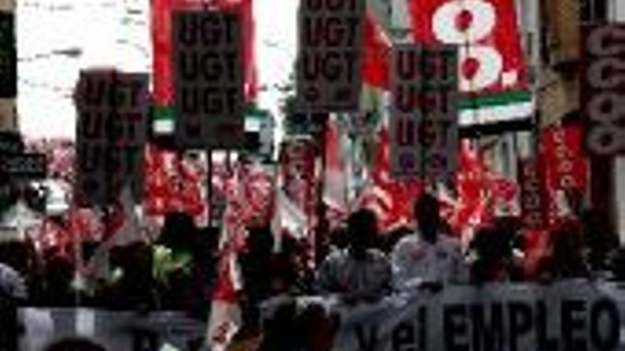 CCOO y UGT piden en Mérida un voto de castigo para el PP