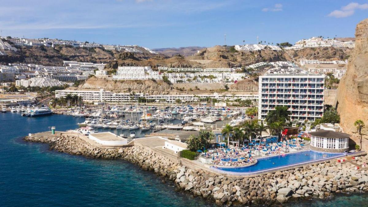 Panorámica de la zona turística y hotelera de Mogán, en Gran Canaria.