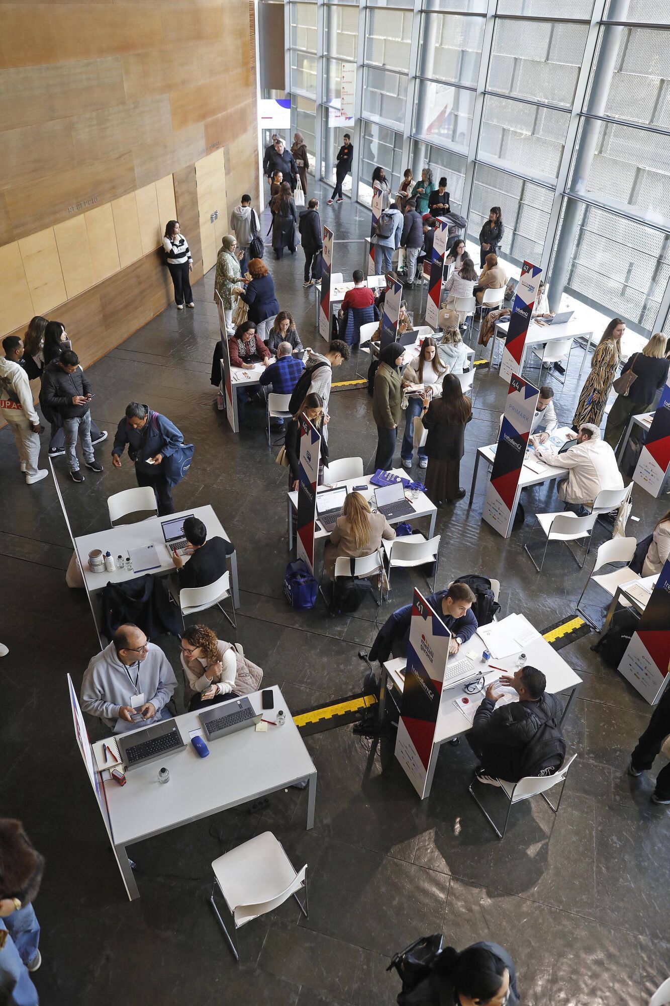 Girona. Auditori. 17a Fira ocupacio TreballemGi 2025.