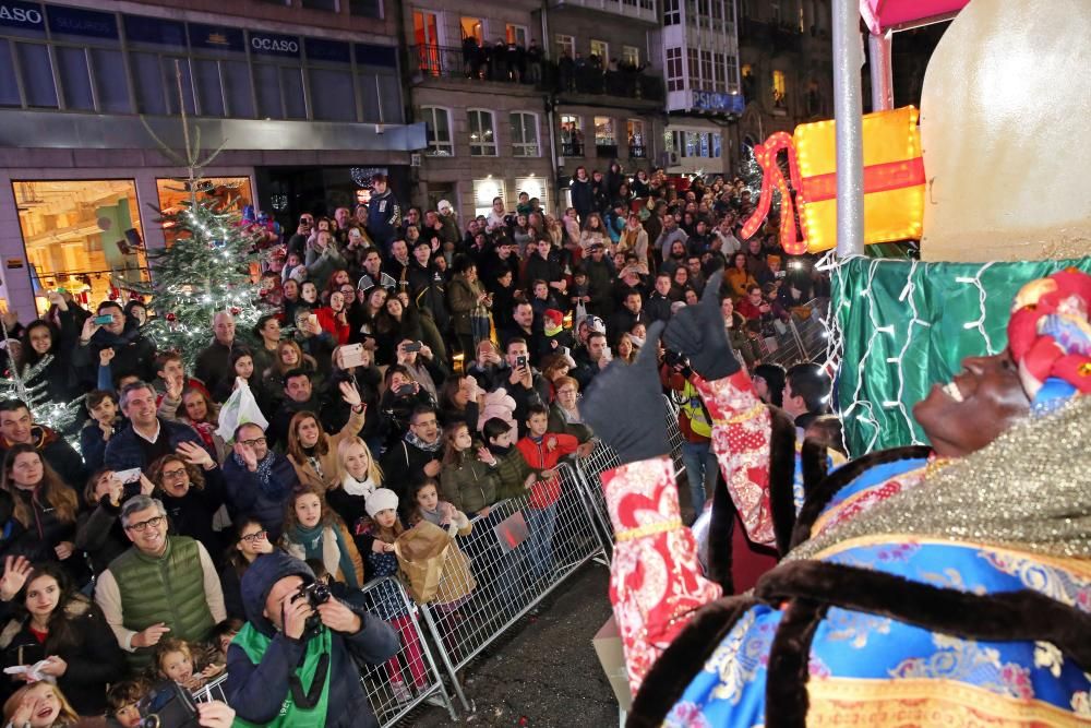 Las imágenes de la Cabalgata de Reyes de Vigo 2019