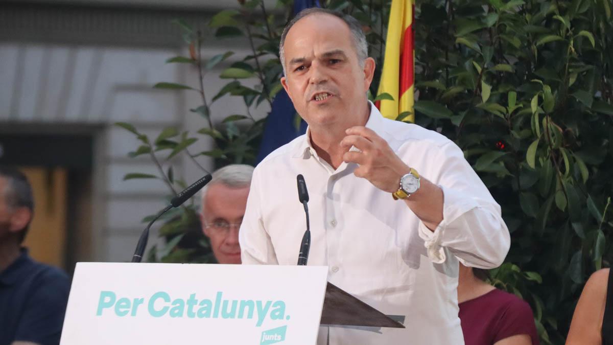 Junts demana al PSOE relegar el debat sobre la via unilateral per facilitar un acord