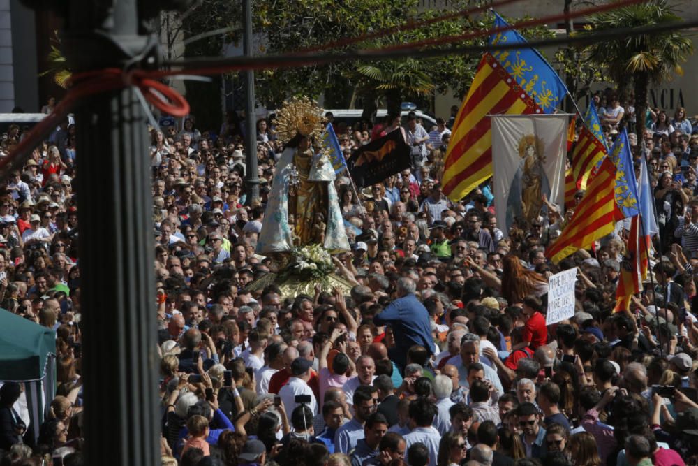 Día de la Virgen de los Desamparados: Traslado de la Mare de Déu