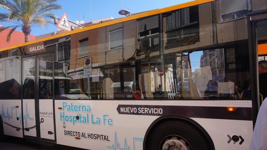 El autobús al hospital la Fe aumenta el número de viajeros