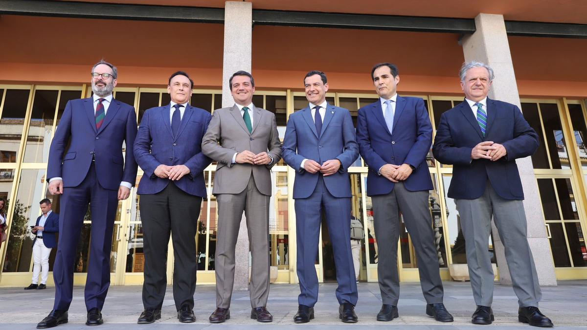 Adolfo Molina, José Carlos Gómez Villamandos, José María Bellido, Juanma Moreno, José Antonio Nieto y Salvador Fuentes.