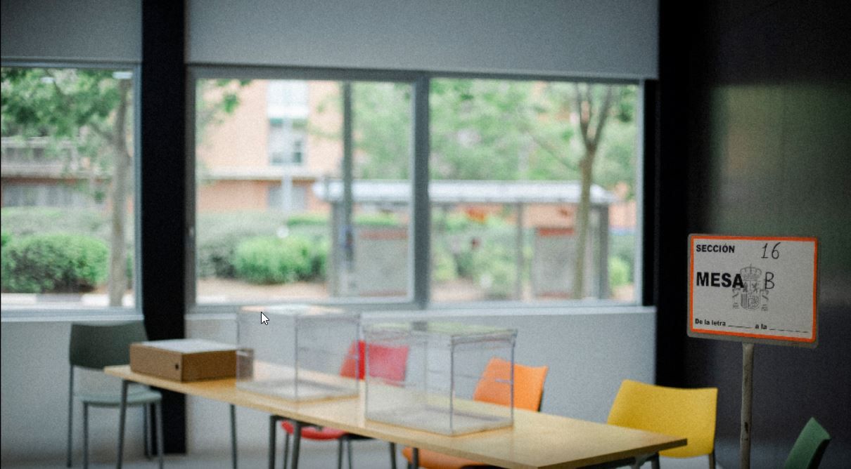 Mesas con urnas en un colegio electoral, a 27 de mayo de 2023, en Leganés (Madrid)