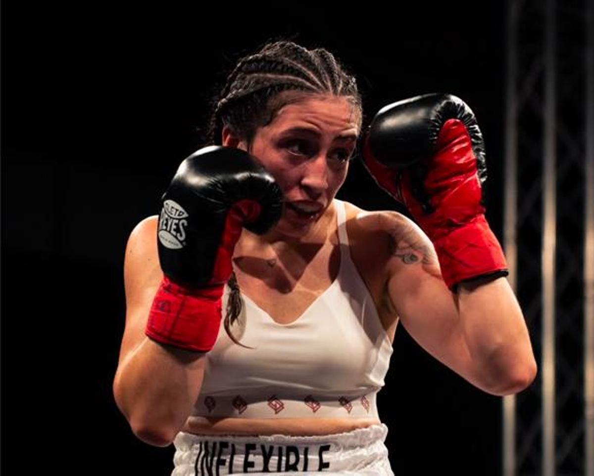 La boxeadora Clara López.