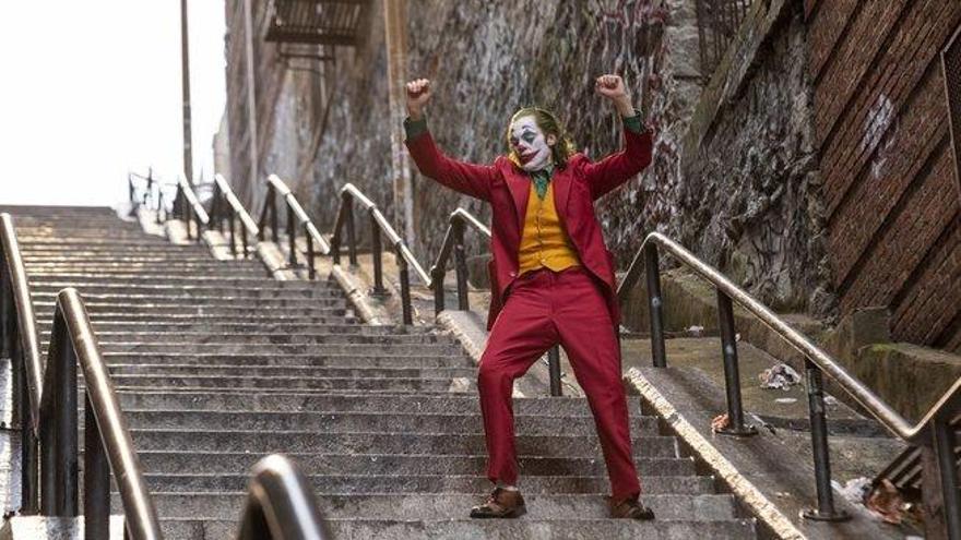 Redadas en Atenas para impedir que menores de edad vean &#039;Joker&#039;