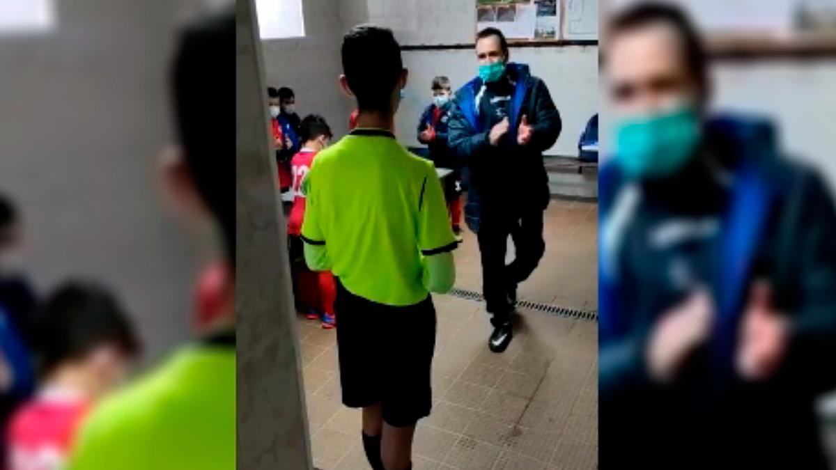 Así reaccionaron los benjamines del Calasancio al regalo del árbitro