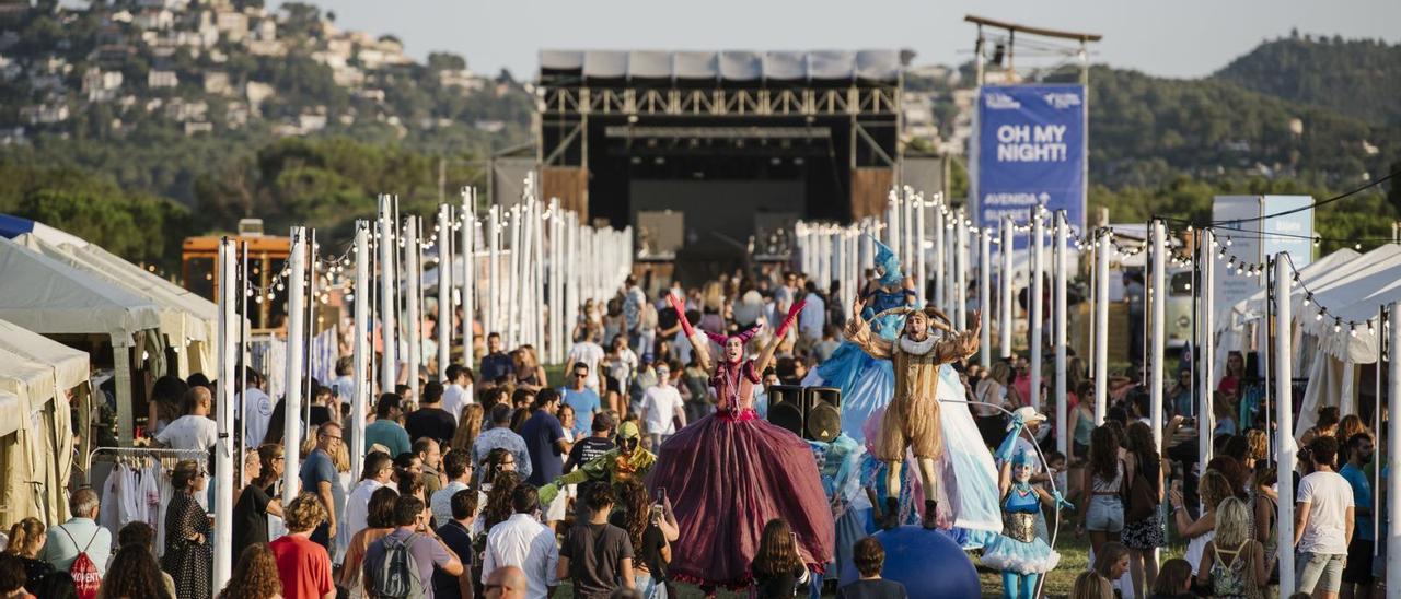 El disseny, la música en directe, els espectacles i la gastronomia són alguns dels trets d’identitat del festival que té lloc al Mas Gelabert