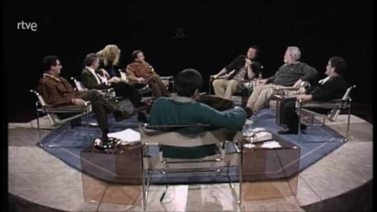 Fernando Sánchez Dragó, Fernando Arrabal, André Malby, Antonio Escohotado, Luis Racionero, Antonio López Campillo y Francisco López dialogan sobre el año 1989 y lo que ha traído en el ámbito de la política y la cultura