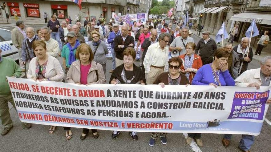 Un momento de la manifestación de ayer en Santiago.