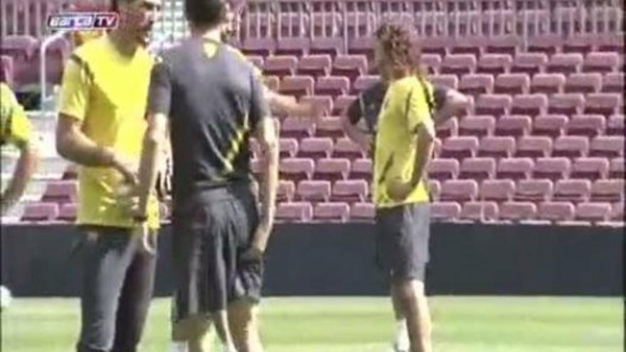 El Barça entrena en el Camp Nou antes de recibir al Osasuna