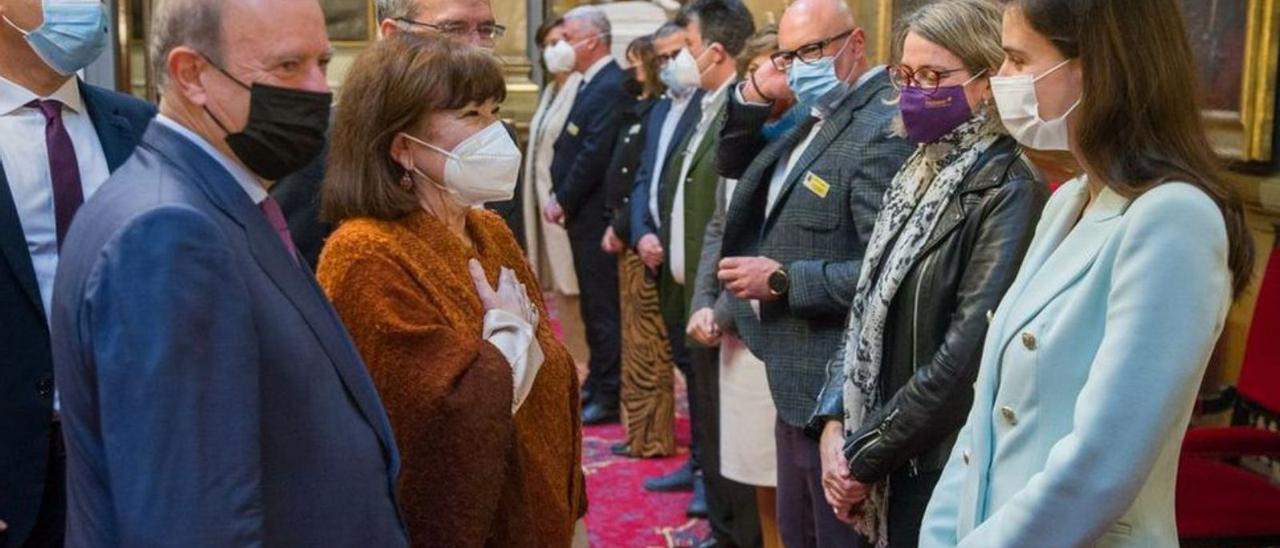 Irene Barahona, durante la recepción con las autoridades. |