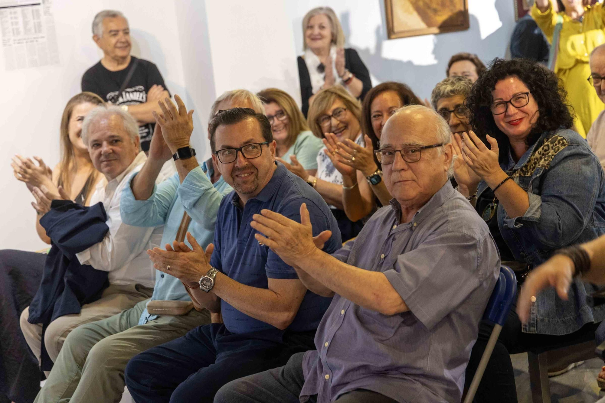 La Fila Navarros de San Blas expone sus 50 años de historia en el Club Información.