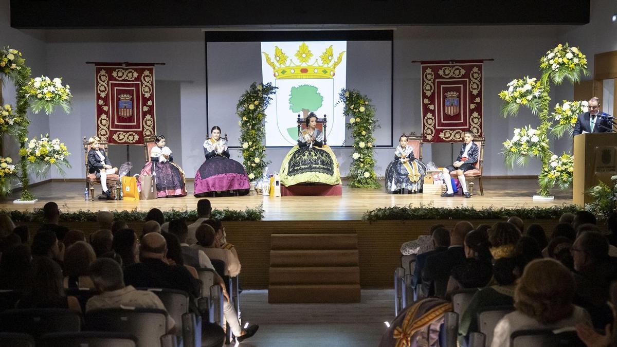 La Llosa proclama a Claudia Fas Corma reina de les festes de 2026