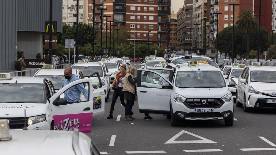 Ya no pasan taxis libres por la Gran Vía