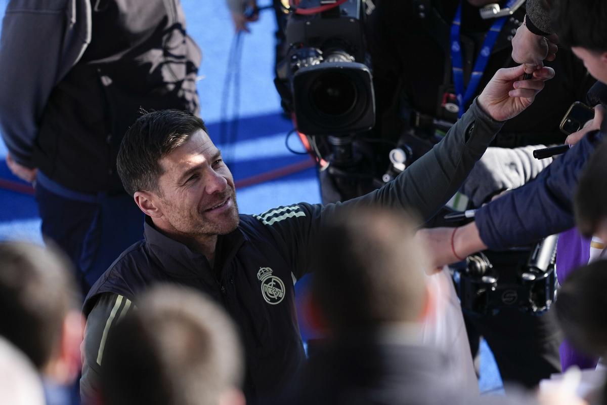 Xabi Alonso, en el entrenamiento a puerta abierta de esta semana.
