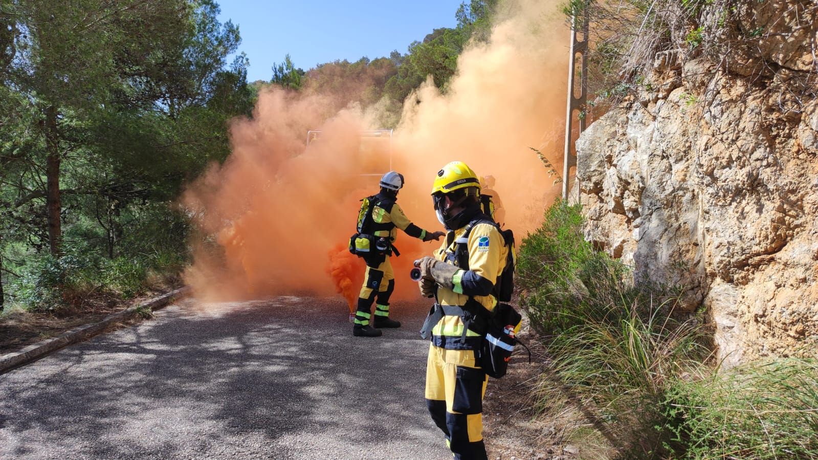 La UME participa en un gran simulacro de incendio forestal en Canyamel