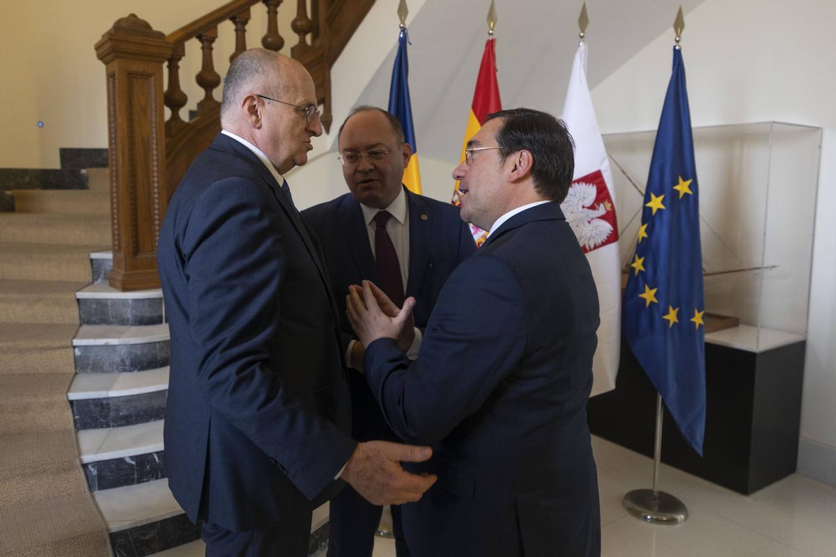 Reunión entre los ministros de exteriores de España, Polonia y Rumanía