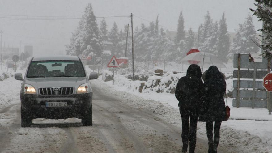 Marzo arranca con una &#039;mascletà&#039; de nieve