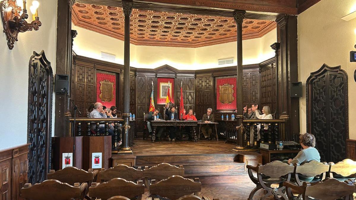 Foto del pleno extraordinario de este martes en Segorbe.