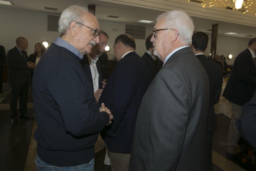 Desayuno con Duran i Lleida en el Maestral