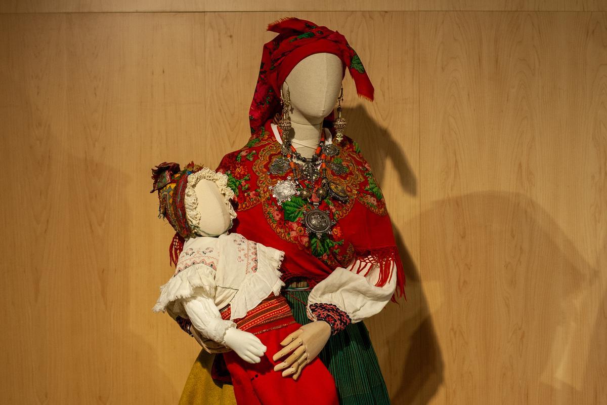 GALERÍA | La inauguración de la muestra de indumentaria tradicional en Zamora, en imágenes GALERÍA | La inauguración de la muestra de indumentaria tradicional en Zamora, en imágenes