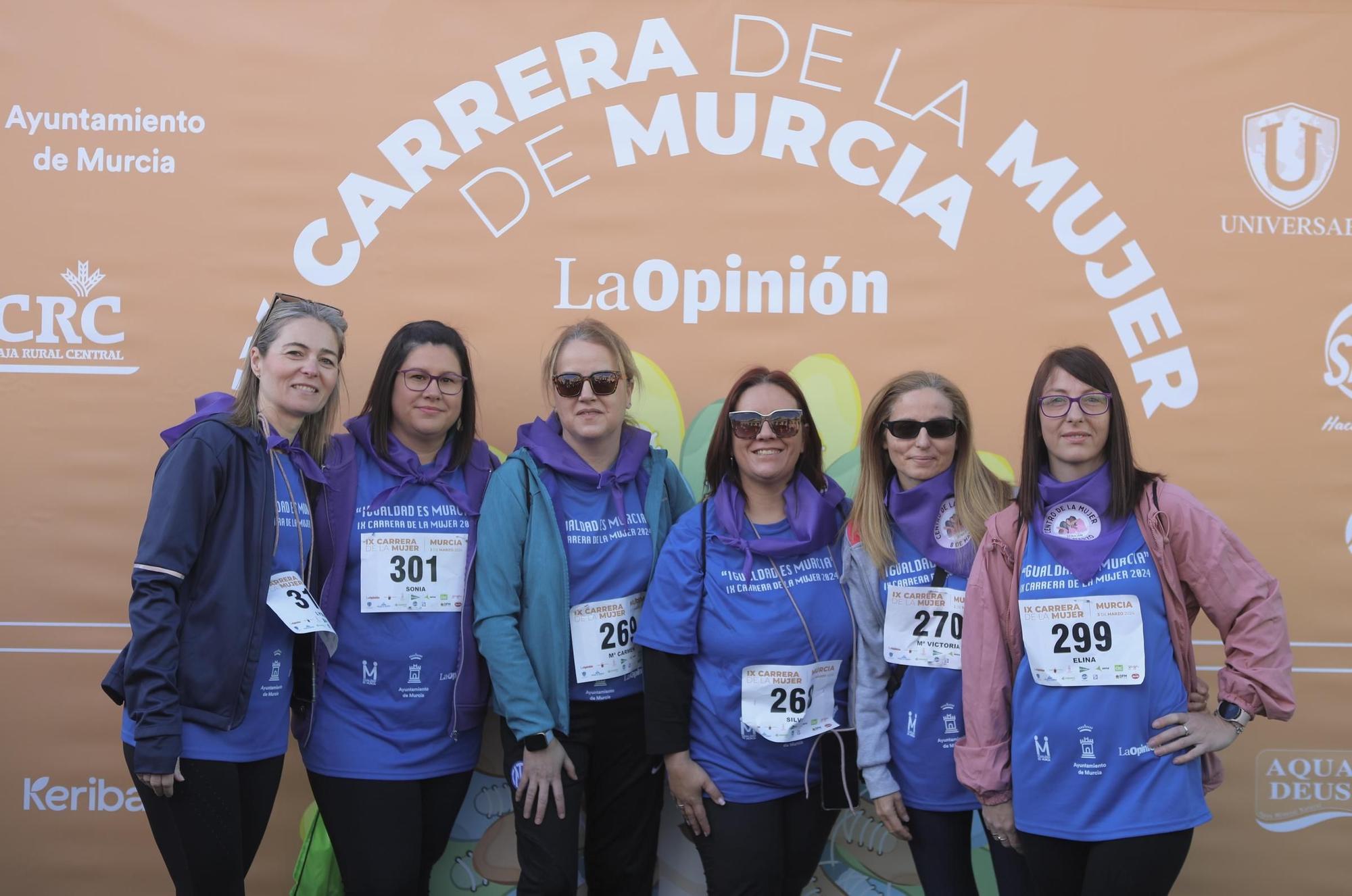 Carrera de la Mujer: así han posado las corredoras en el photocall antes de la salida