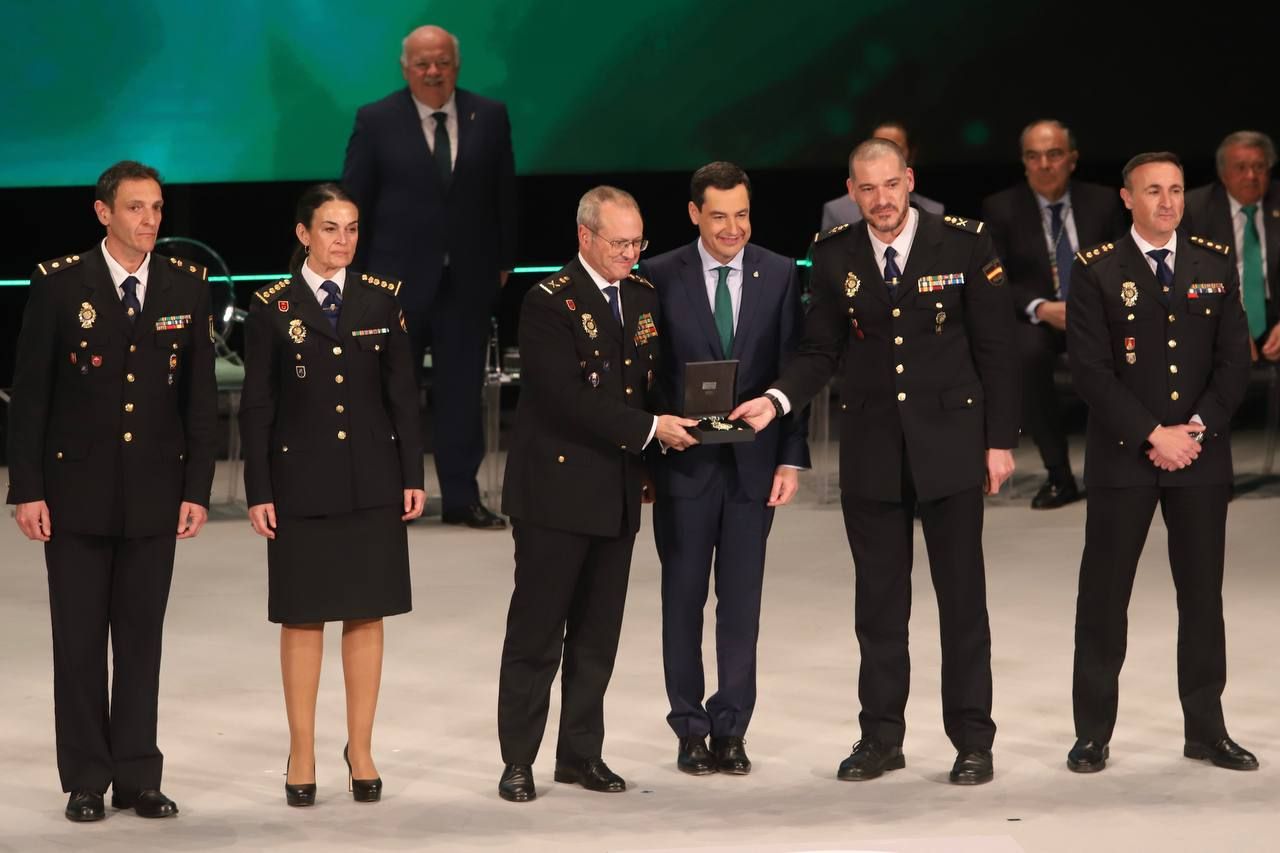 La entrega de los títulos de Hijos Predilectos y Medallas de Andalucía