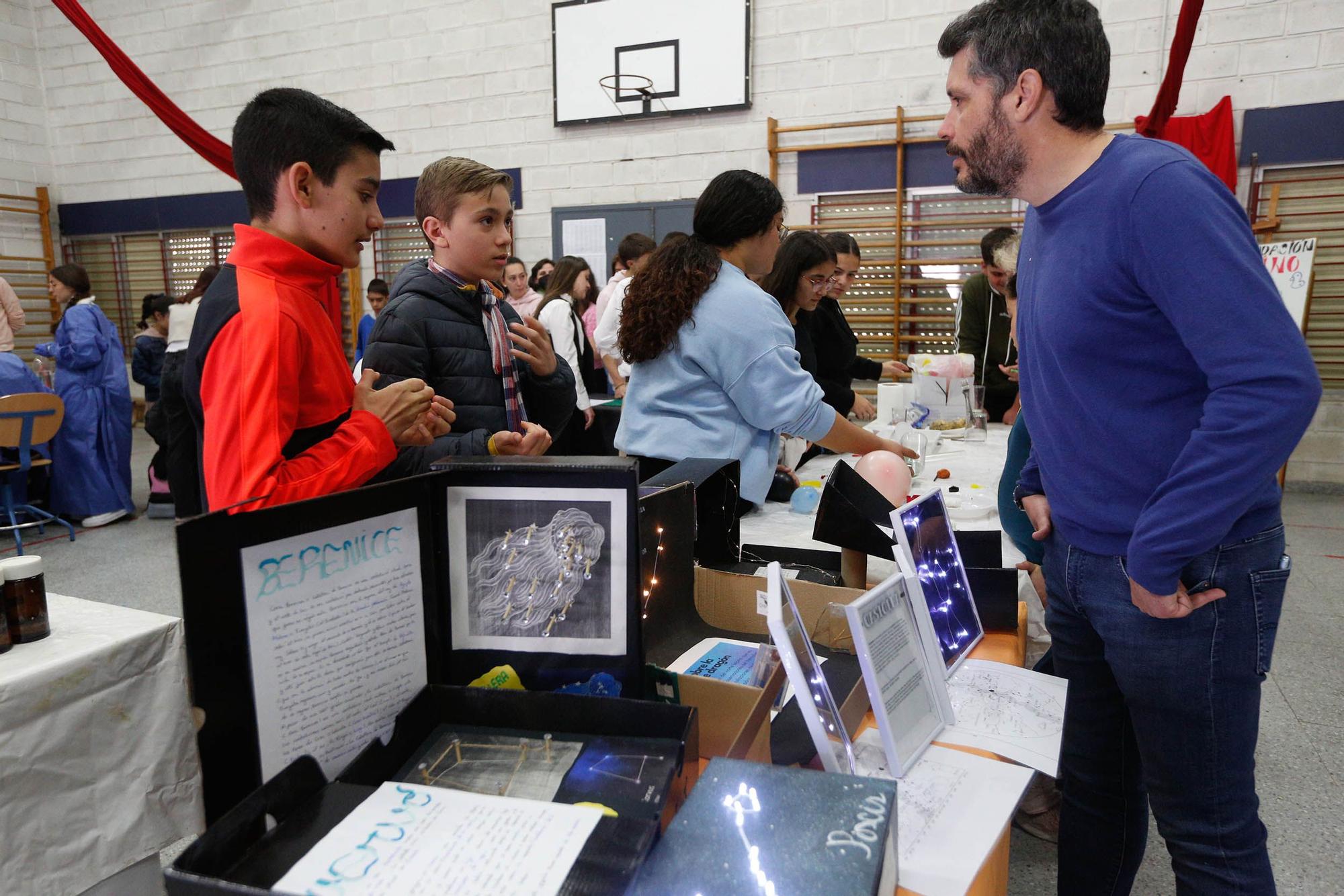 Expociencia en el IES Blas Inante