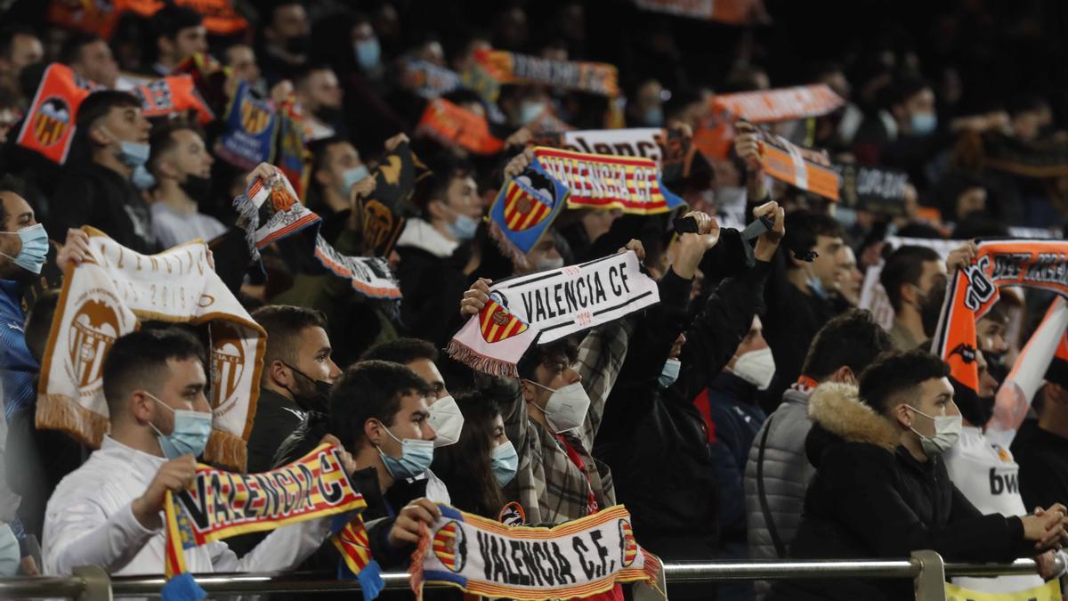 Una imagen de la grada de Mestalla