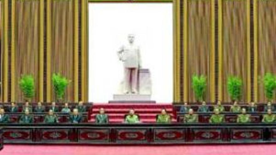 El líder norcoreano nombra a su cuñado número 2 del régimen