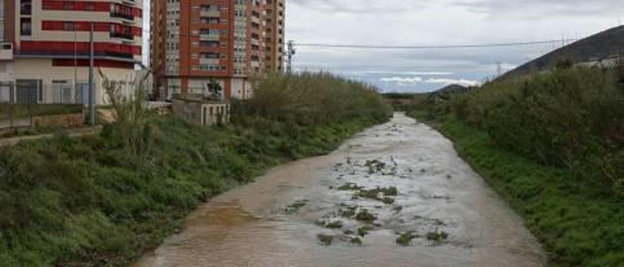 El Gobierno anula el plan contra riadas  del río Vaca