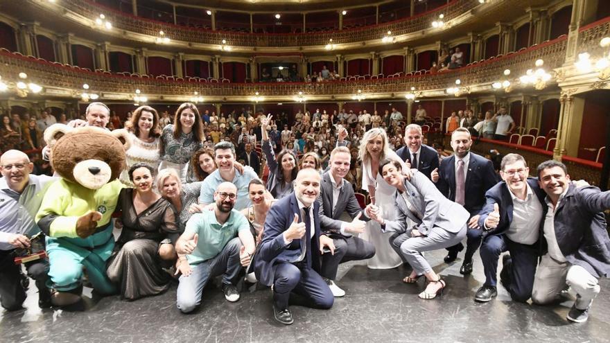 El Padre Ángel se lleva el premio especial de Ambulancia del Deseo