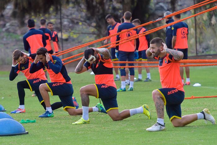 Entrenamiento de la UD en el campo de Las Burras