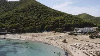 Los hoteles Mondrian y Hyde Ibiza refuerzan el atractivo de la bahía de Cala Llonga
