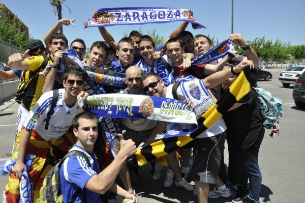 La afición zaragocista invade Valencia