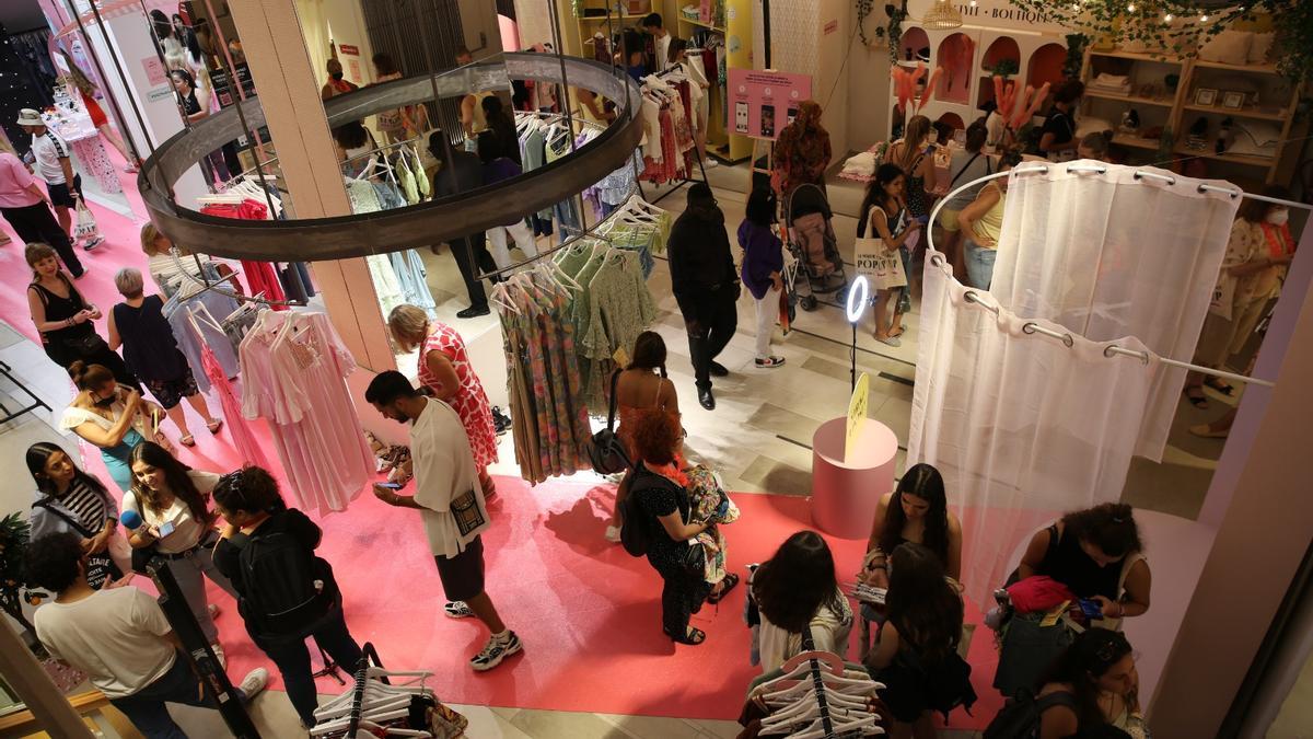 Shein abre su primera tienda física en Barcelona: esta es su