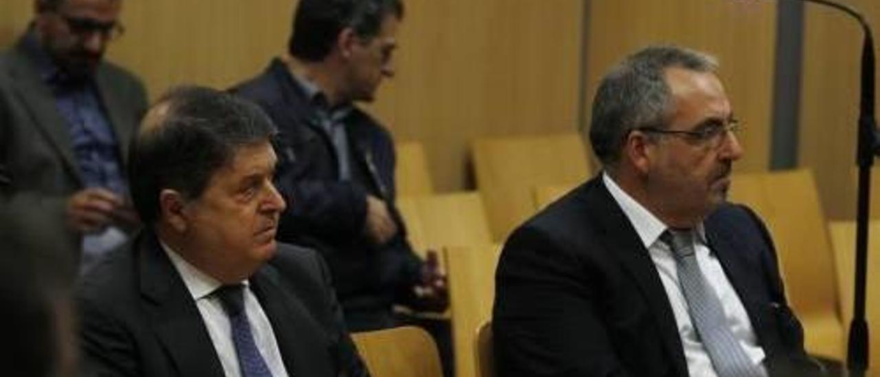 José Luis Olivas y Vicente Cotino durante el juicio en el que fueron condenados.