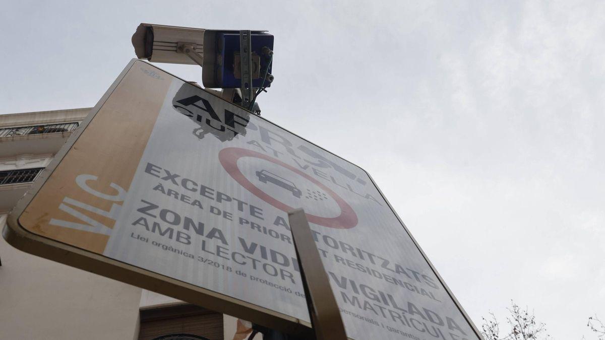 Cartell de l’APR a Ciutat Vella