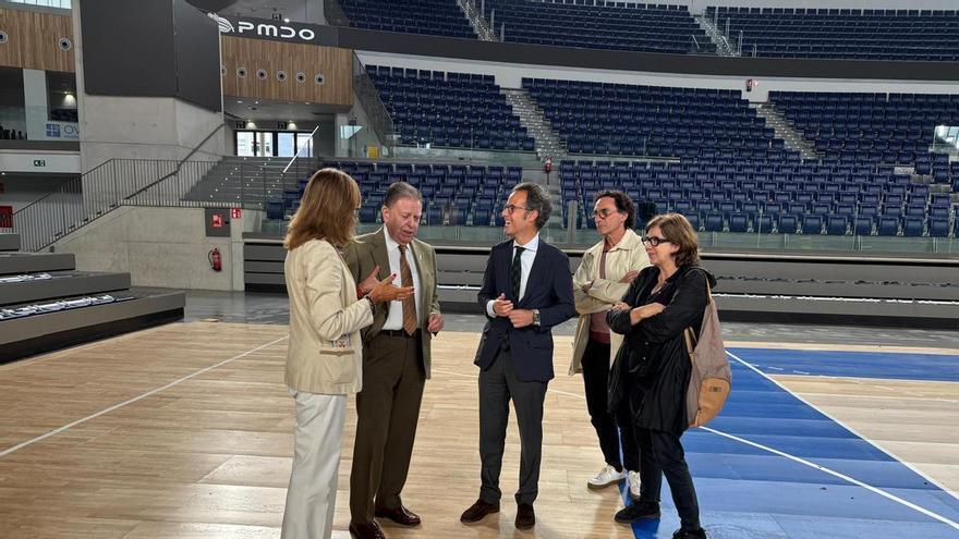 Canteli confía en salvar la cancha del Palacio de Deportes tras la inundación en Oviedo