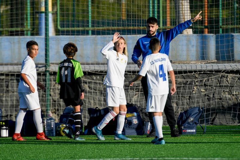 25-01-20  DEPORTES. CAMPOS DE FUTBOL DE LA ZONA DEPORTIVA DEL PARQUE SUR EN  MASPALOMAS. MASPALOMAS. SAN BARTOLOME DE TIRAJANA.  Maspalomas-Carrizal (alevines).  Fotos: Juan Castro.  | 25/01/2020 | Fotógrafo: Juan Carlos Castro